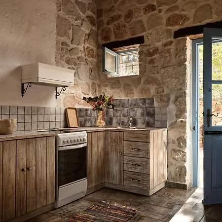 Strofilia Stone Residences Apartament