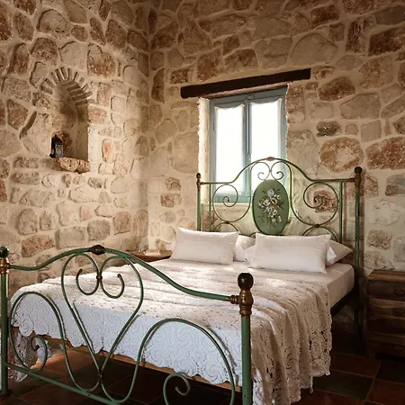 Apartament Strofilia Stone Residences *