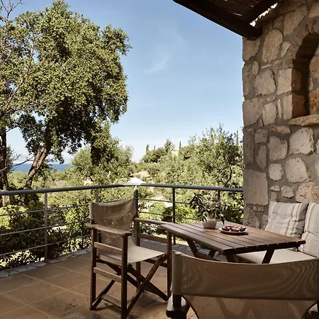 Strofilia Stone Residences Apartamento *